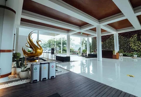 Rayz UMM Hotel